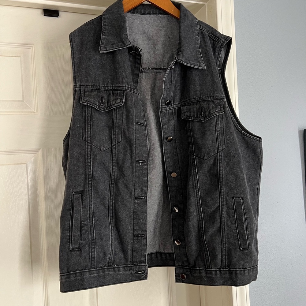 Oversized Black Denim Vest